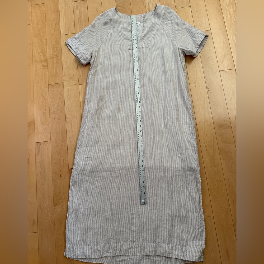 Striped Tan and White Linen Caftan, lined in cotton - Picture 10 of 10